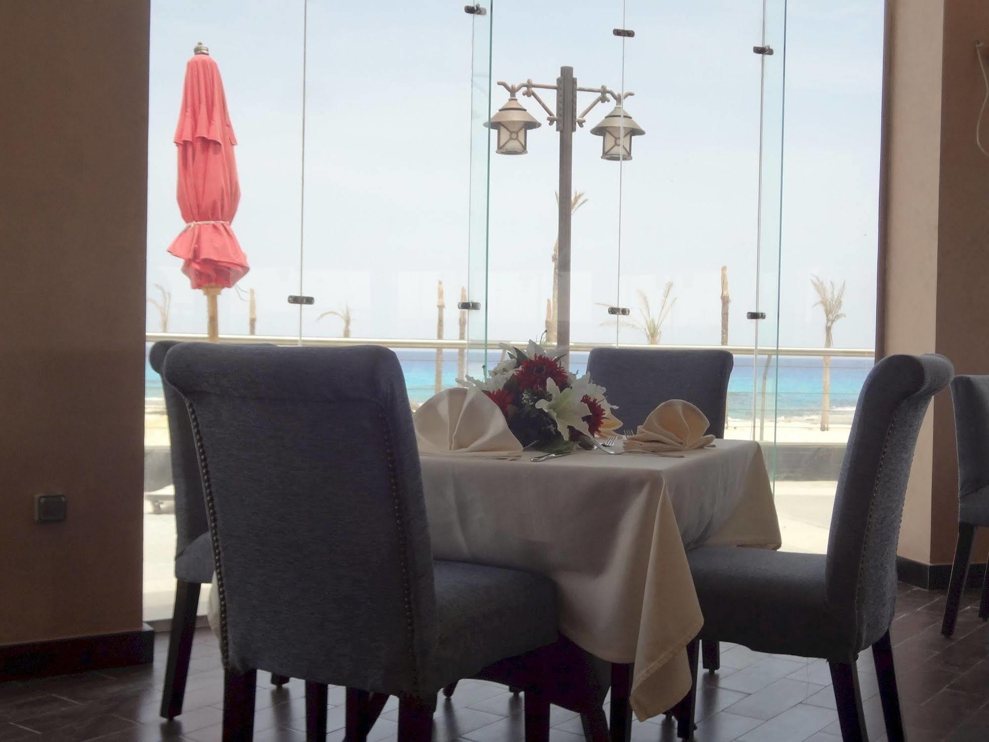 Porto Matrouh Beach Resort Мерса-Матрух Екстер'єр фото