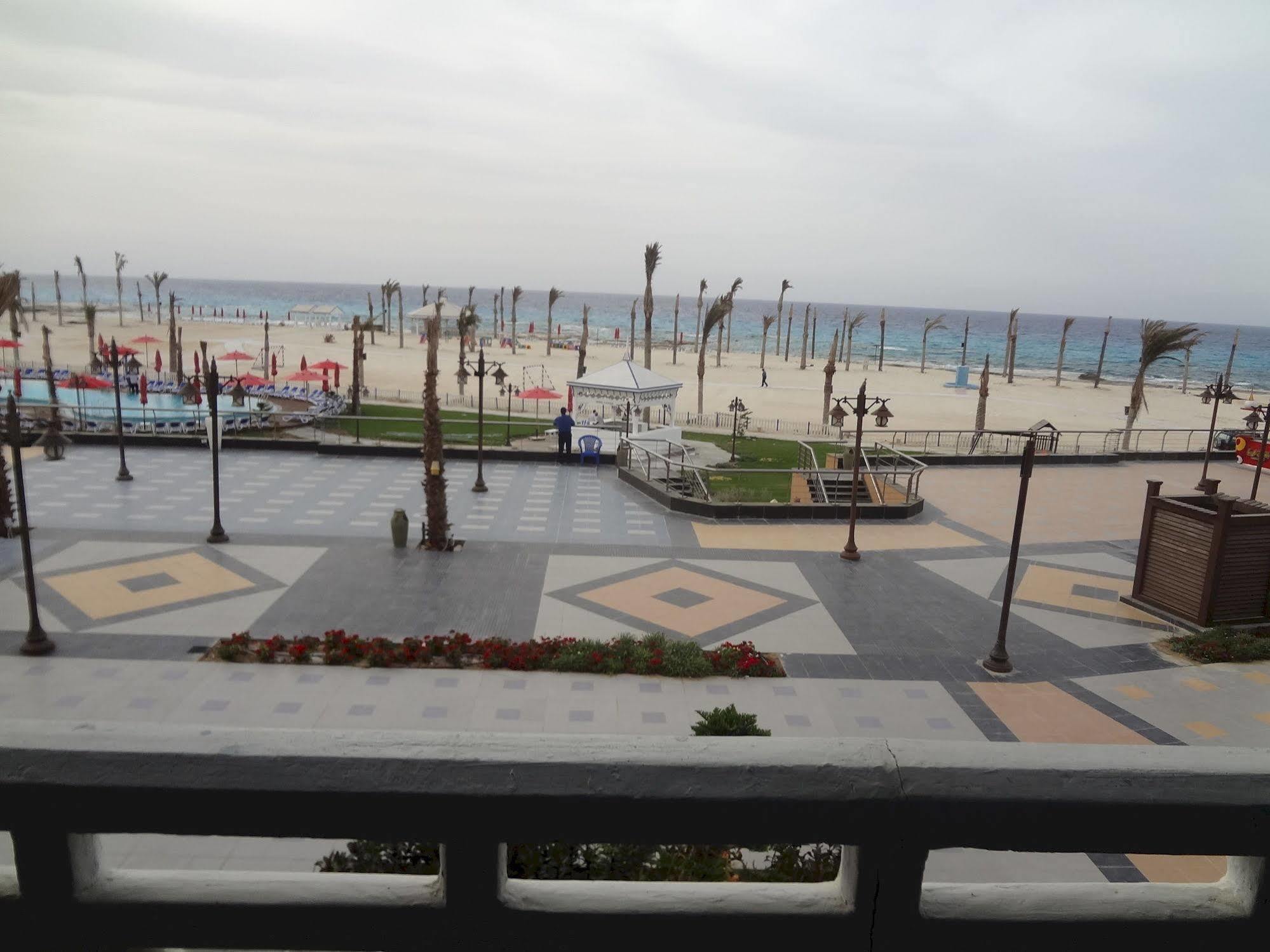 Porto Matrouh Beach Resort Мерса-Матрух Екстер'єр фото