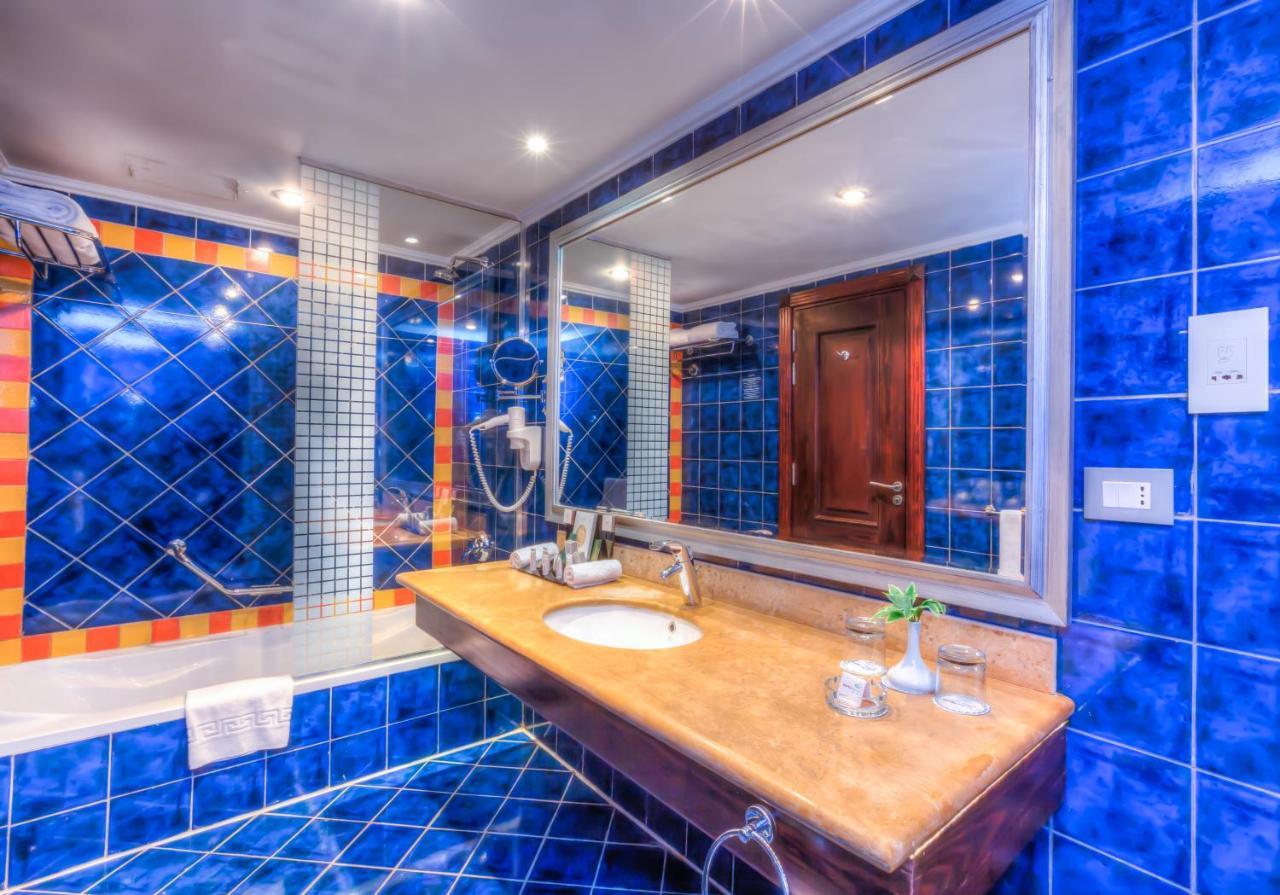 Porto Matrouh Beach Resort Мерса-Матрух Екстер'єр фото